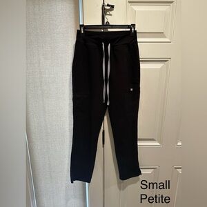 Figs Black Michele Taper Slim Fit Scrub Bottoms SP